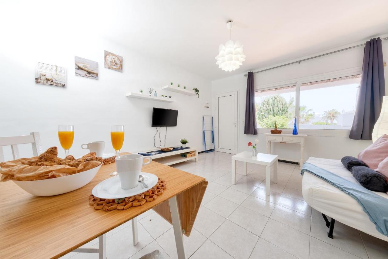 Suite Helios Relax A 500M De La Playa Puerto del Carmen  Ngoại thất bức ảnh