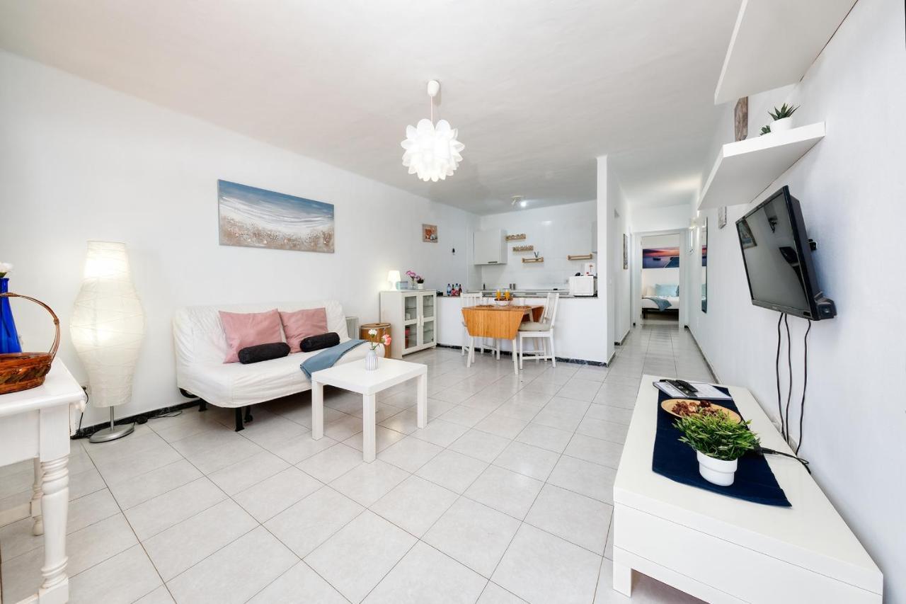 Suite Helios Relax A 500M De La Playa Puerto del Carmen  Ngoại thất bức ảnh