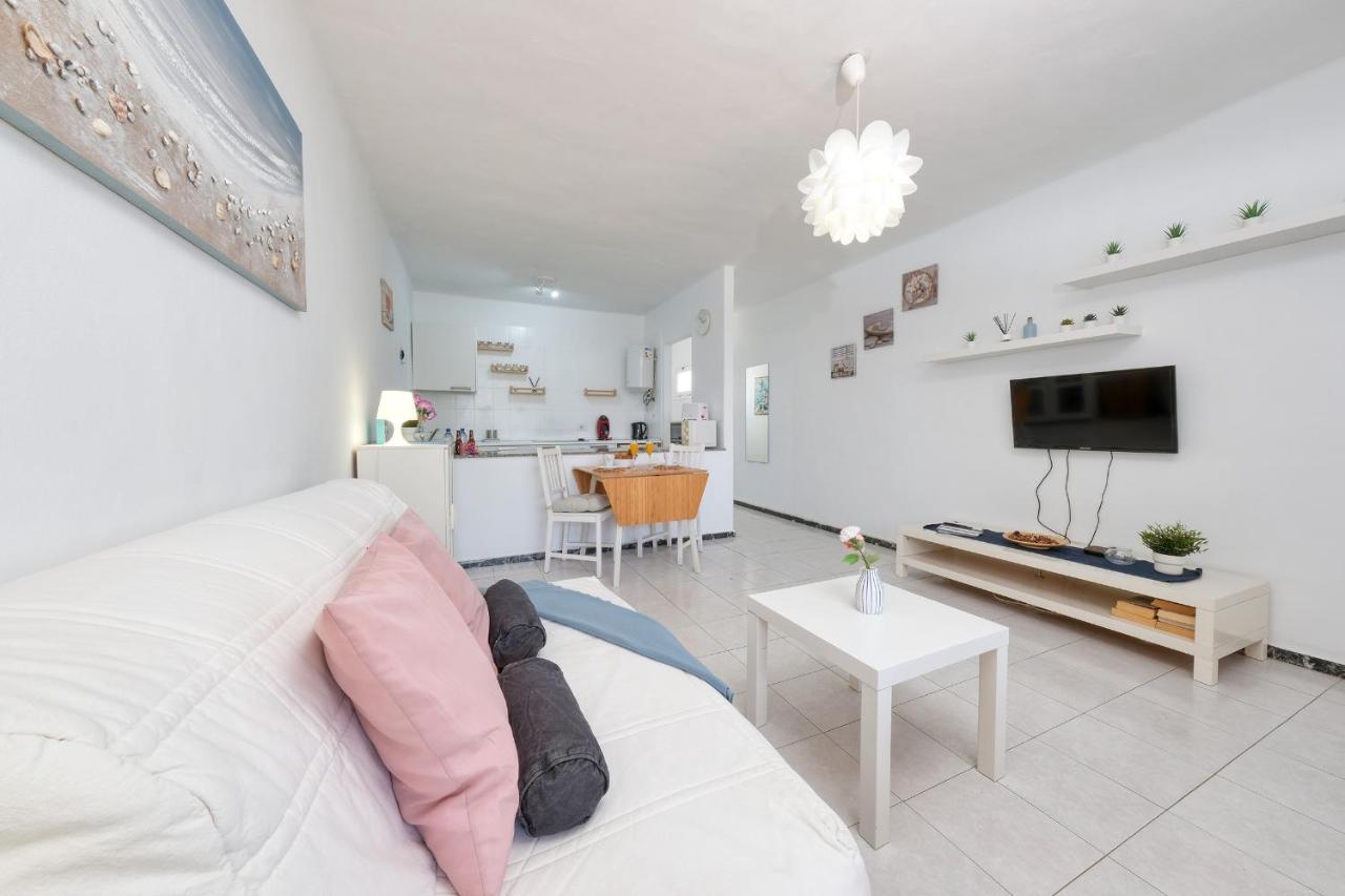 Suite Helios Relax A 500M De La Playa Puerto del Carmen  Ngoại thất bức ảnh