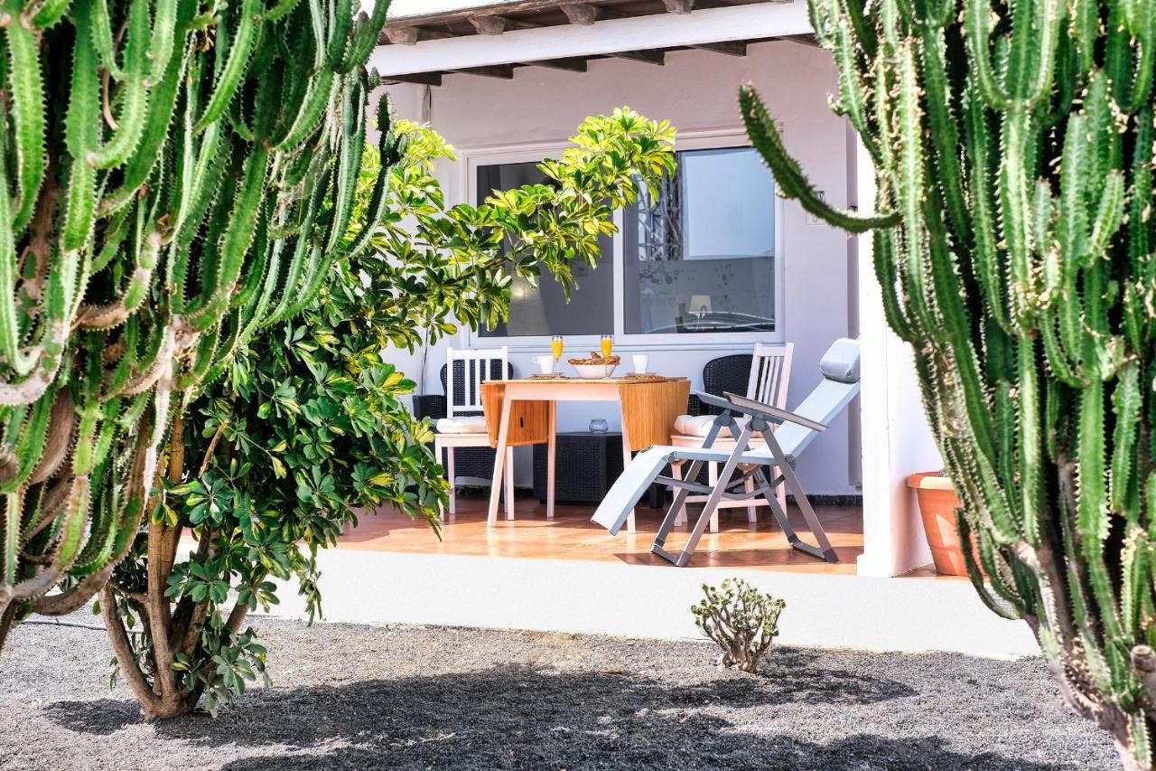 Suite Helios Relax A 500M De La Playa Puerto del Carmen  Ngoại thất bức ảnh