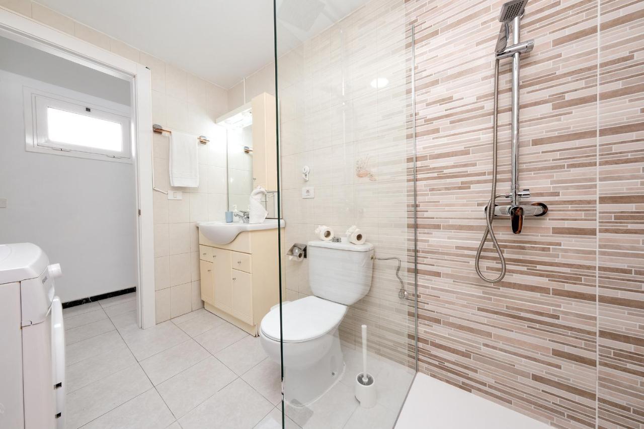 Suite Helios Relax A 500M De La Playa Puerto del Carmen  Ngoại thất bức ảnh
