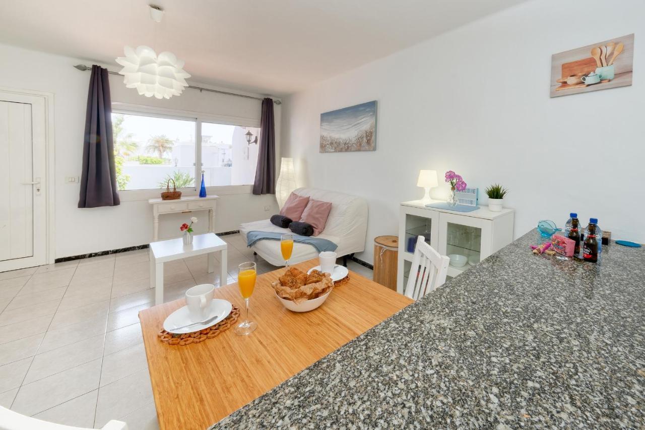 Suite Helios Relax A 500M De La Playa Puerto del Carmen  Ngoại thất bức ảnh